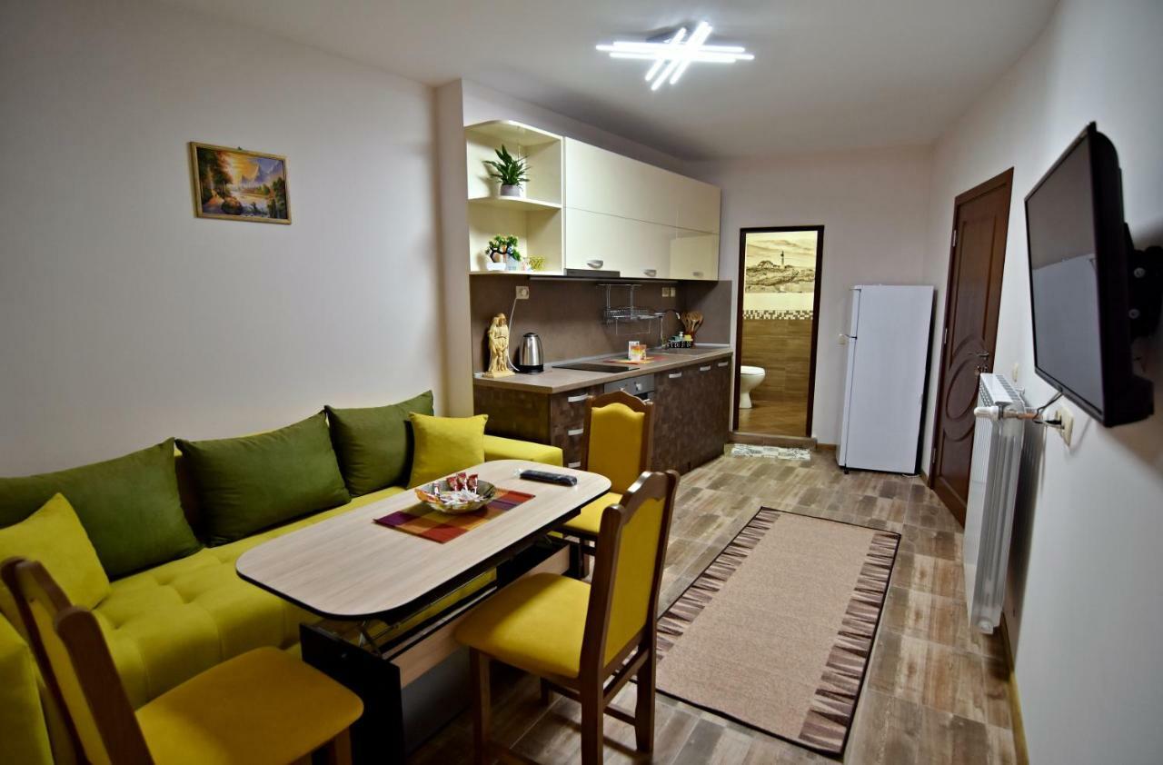 Madini Apartment Велинград Экстерьер фото